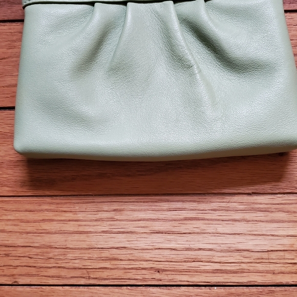 Coach wristlet - Picture 5 of 5